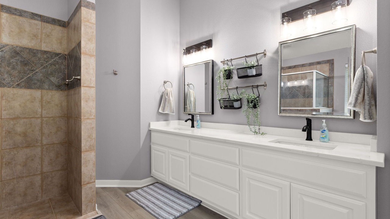 Photo of Bathroom in McQueeney
