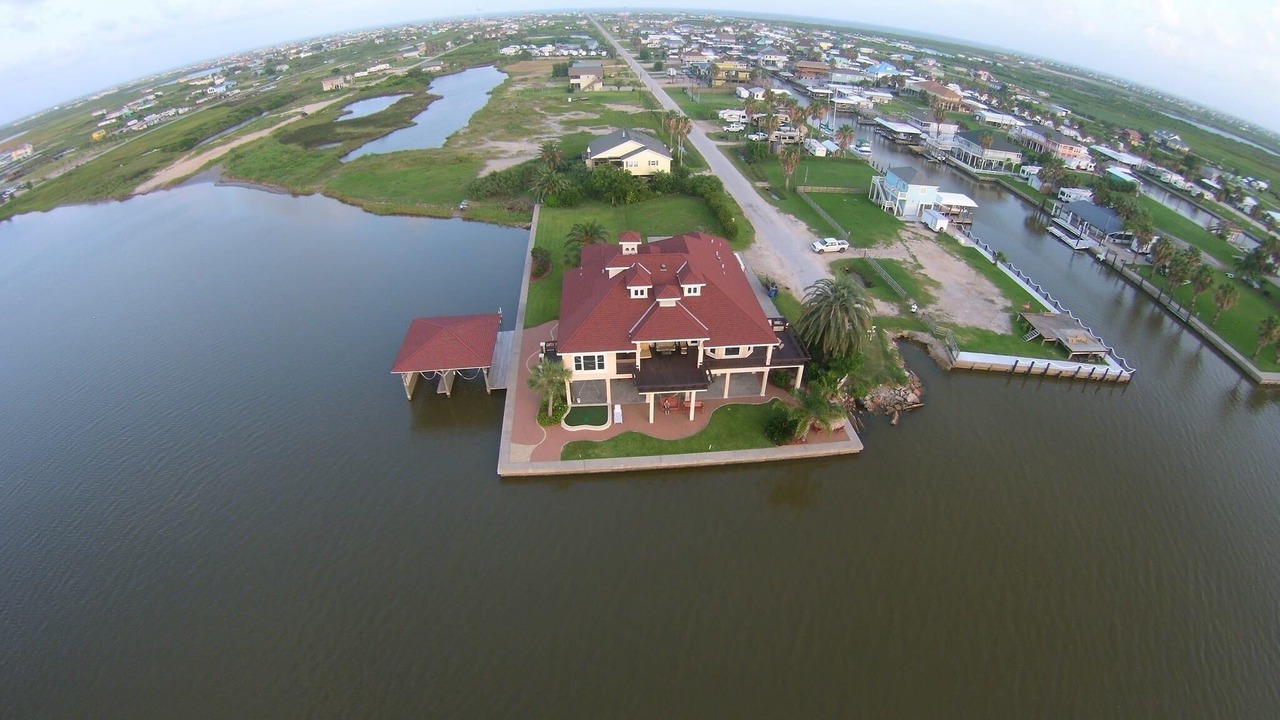 Photo of Outdoor in Crystal Beach