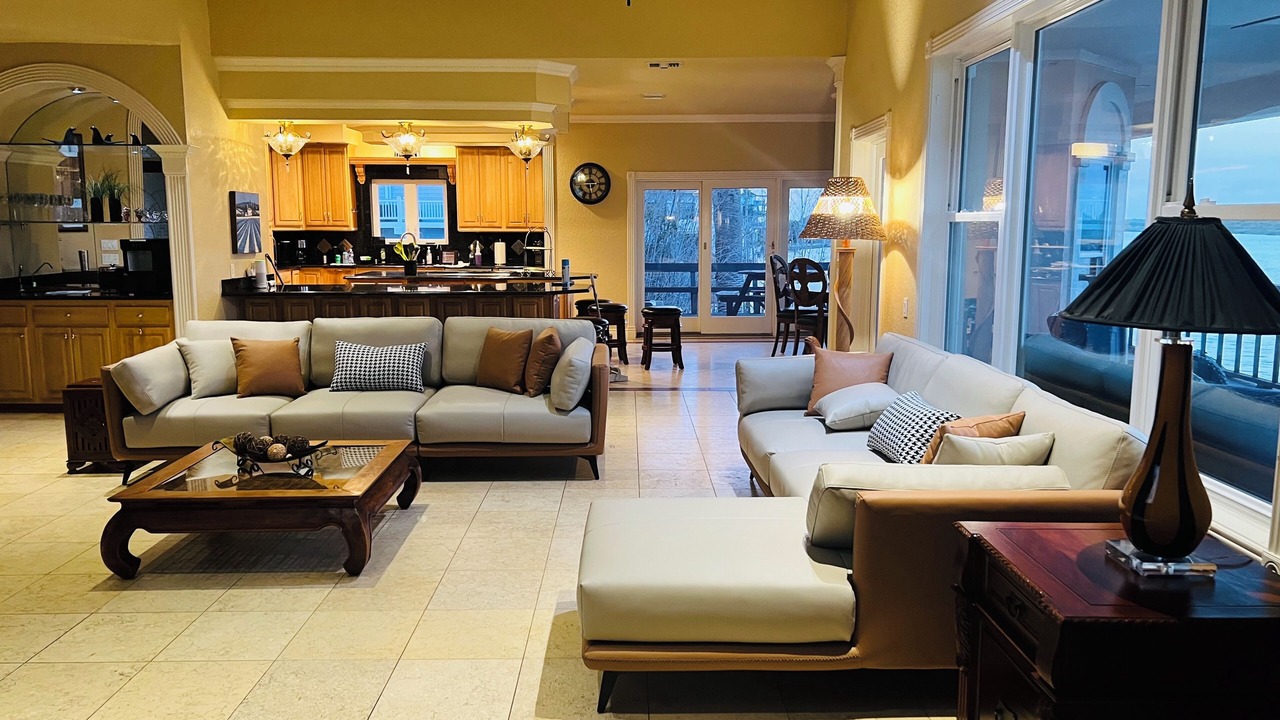 Photo of Livingroom in Crystal Beach