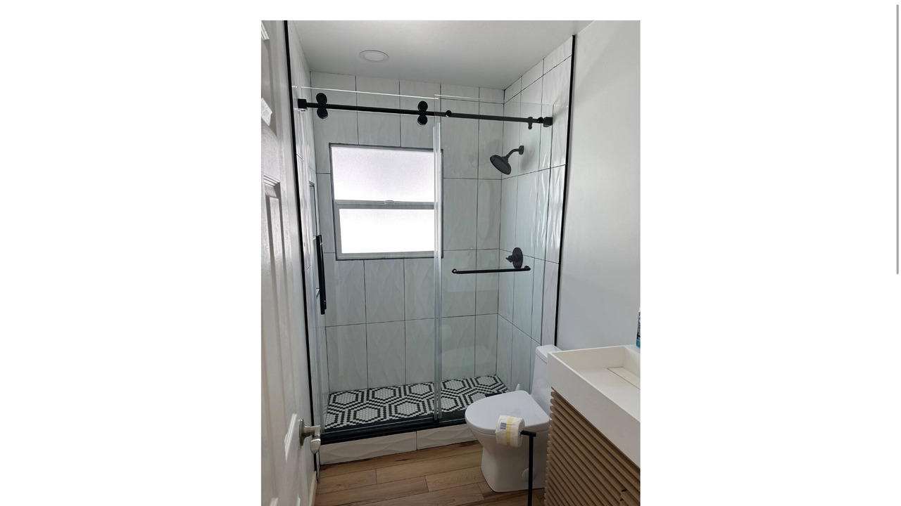 Photo of Bathroom in View Park-Windsor Hills