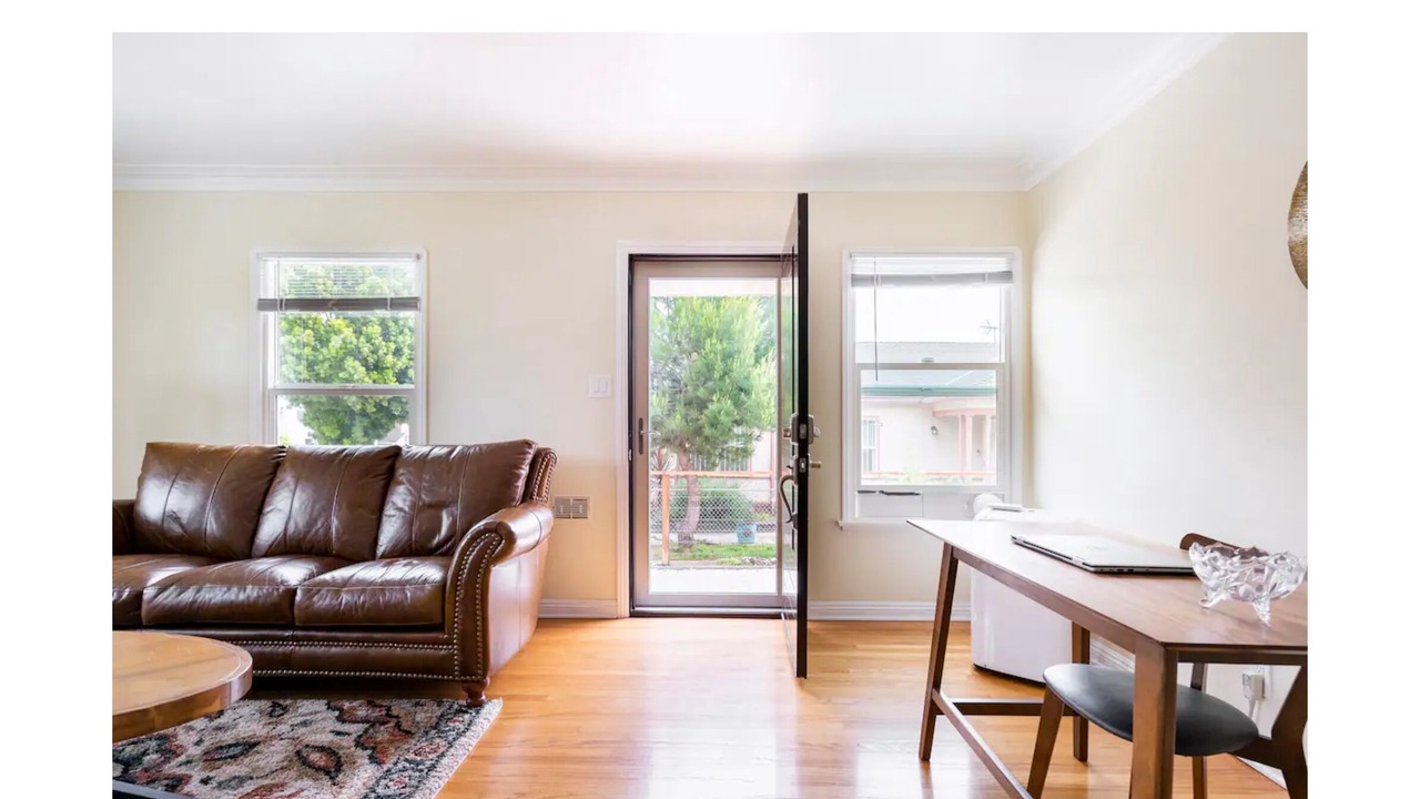 Photo of Livingroom in View Park-Windsor Hills