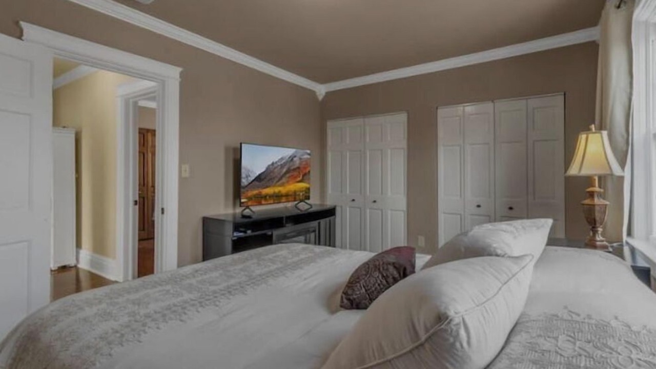 Photo of Bedroom in North Tonawanda