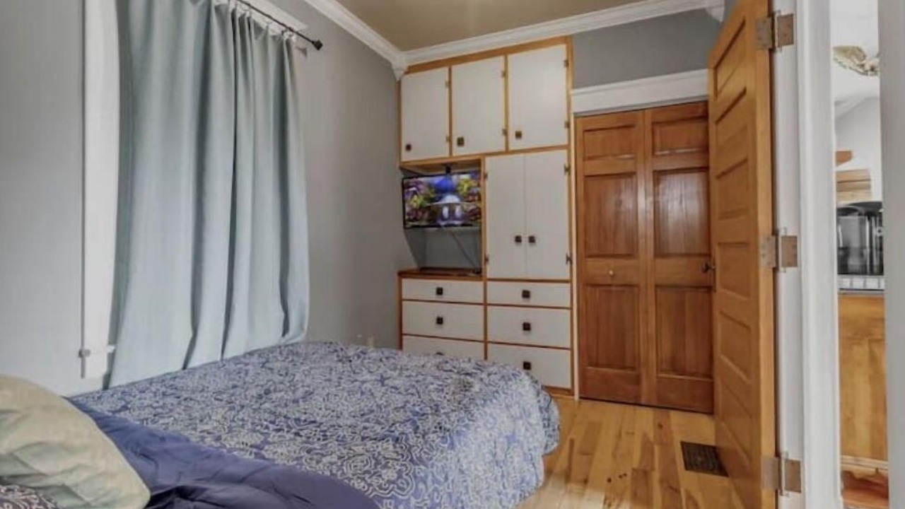 Photo of Bedroom in North Tonawanda