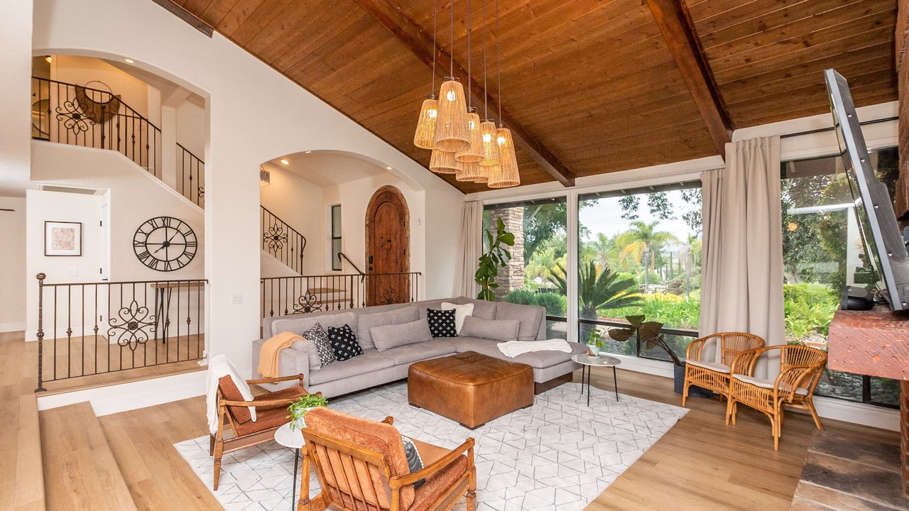 Photo of Livingroom in Lake Hodges