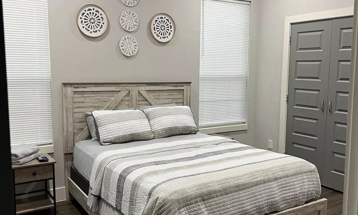 Photo of Bedroom in DeSoto