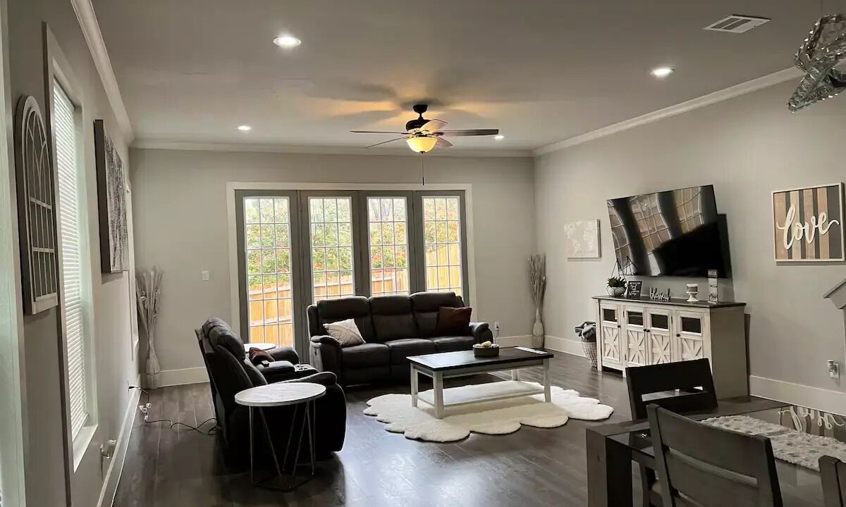 Photo of Livingroom in DeSoto
