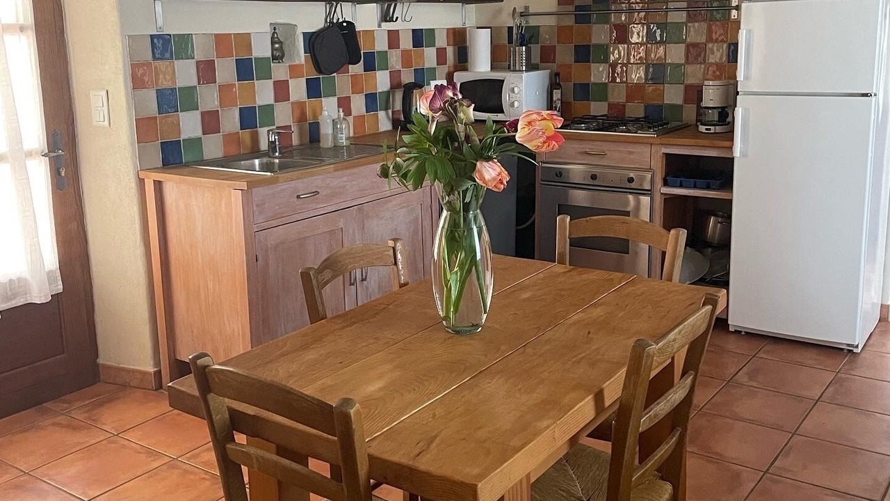 Photo of Kitchen in Saint-Andre-de-Roquepertuis