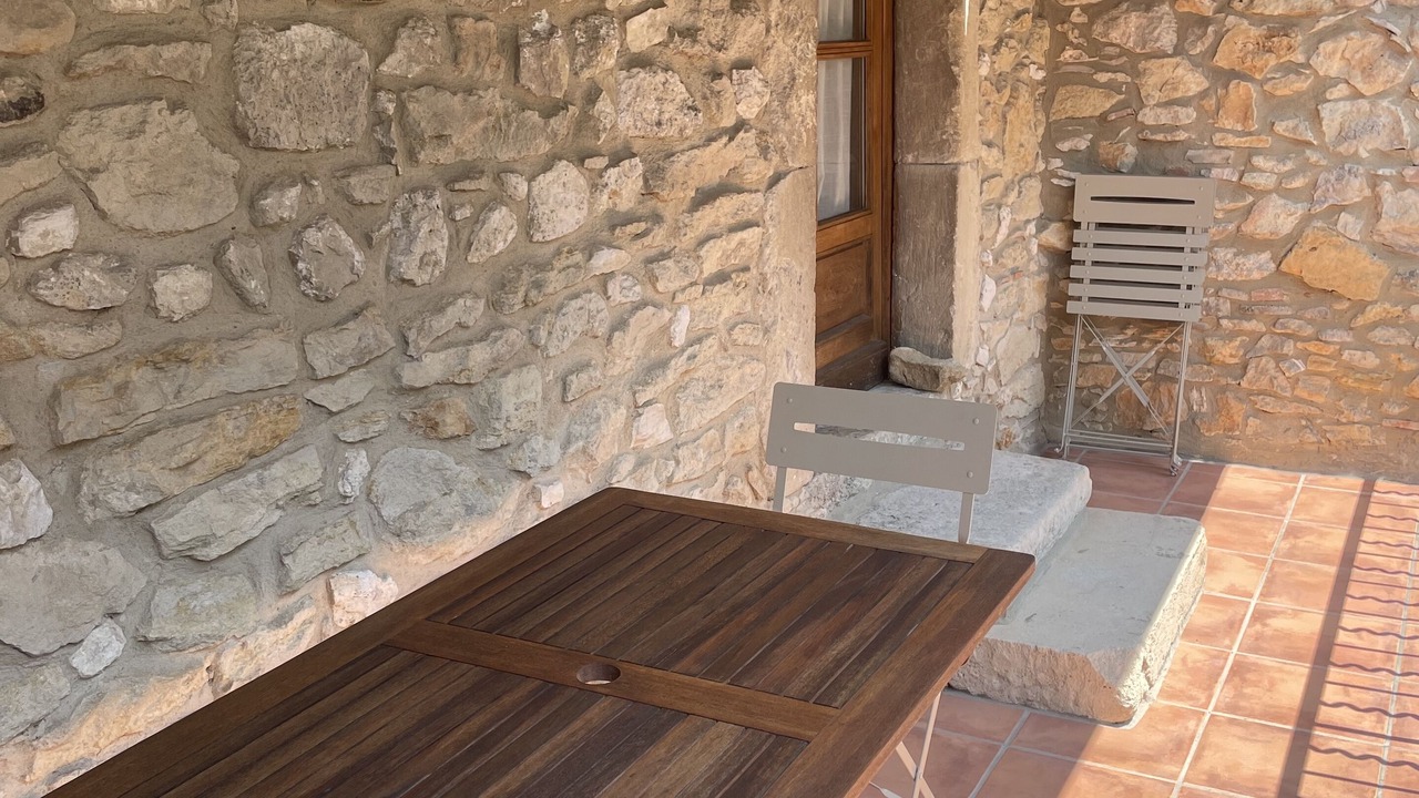 Photo of Patio Balcony in Saint-Andre-de-Roquepertuis