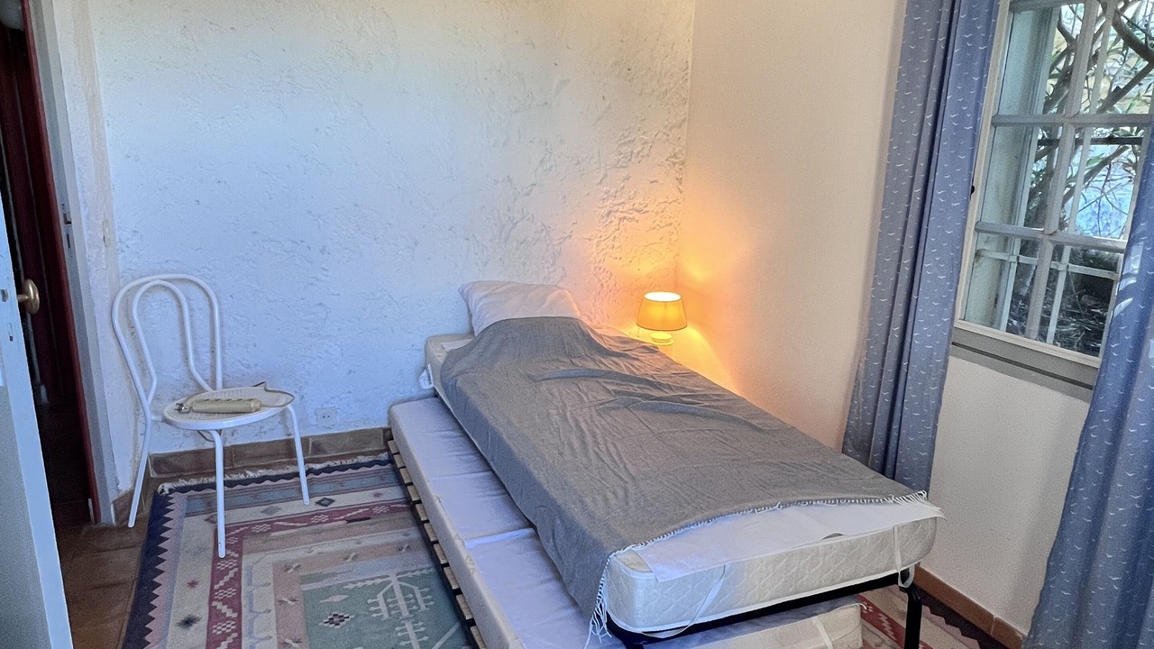 Photo of Bedroom in Sainte-Croix-du-Verdon