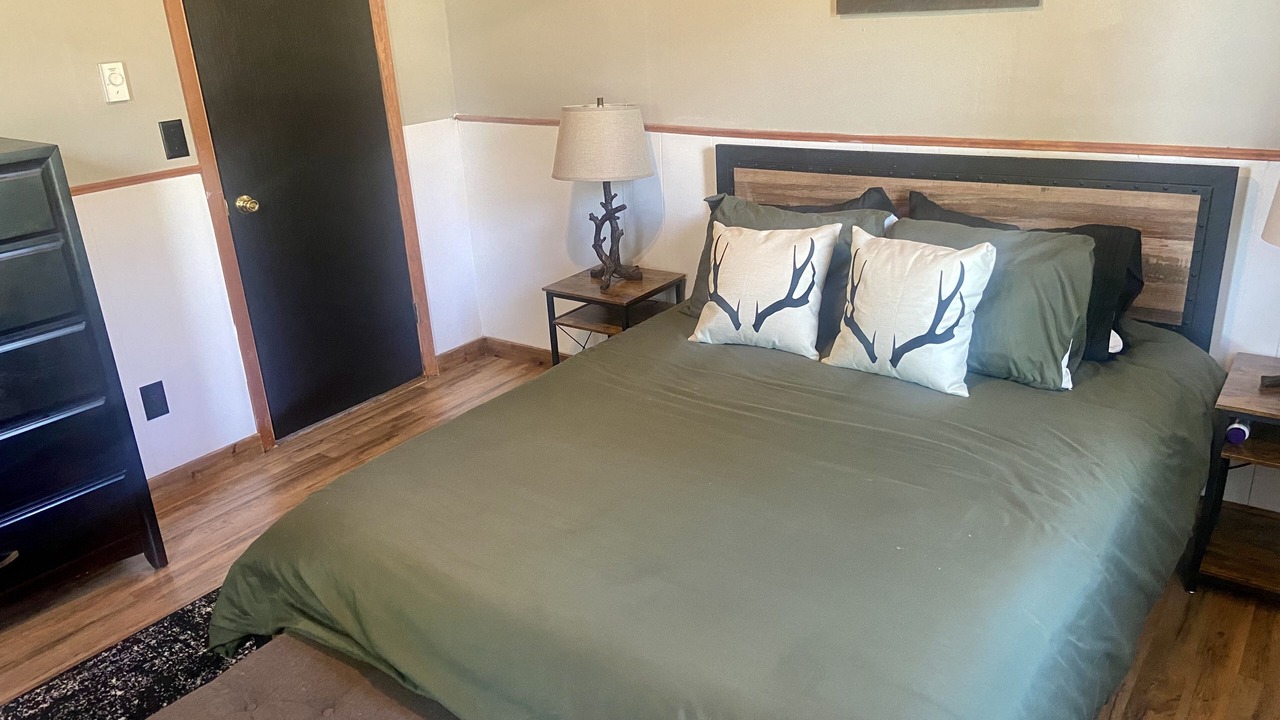 Photo of Bedroom in Granite Canon