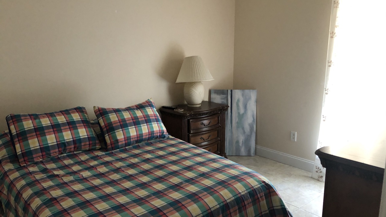 Photo of Bedroom in Twin Lakes