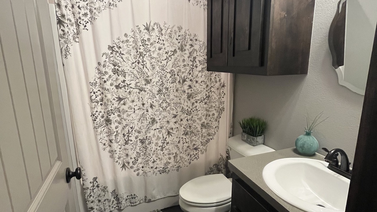 Photo of Bathroom in Vian
