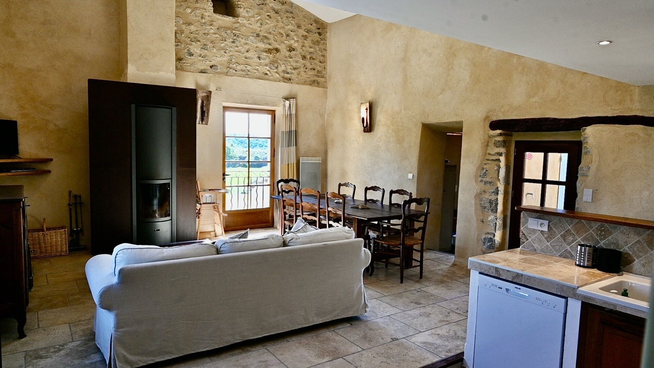 Photo of Livingroom in Ongles