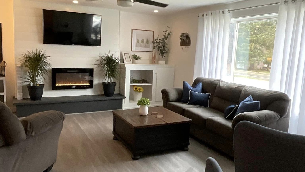 Photo of Livingroom in Ellicottville
