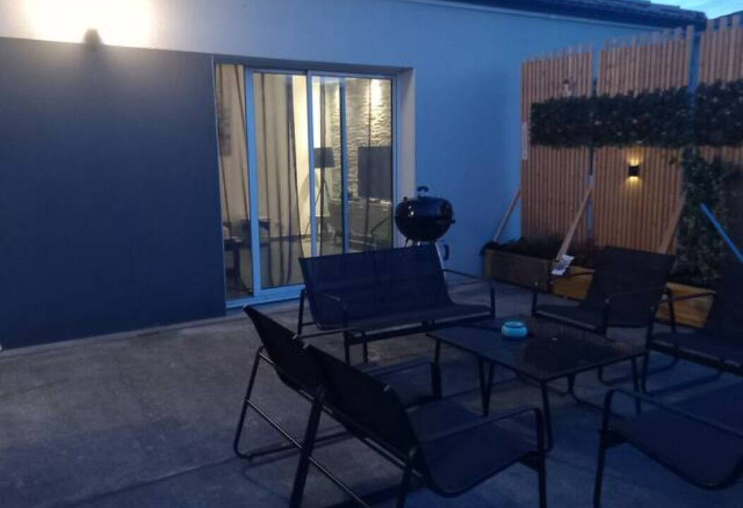 Photo of Patio Balcony in Saint-Leger-sous-Cholet