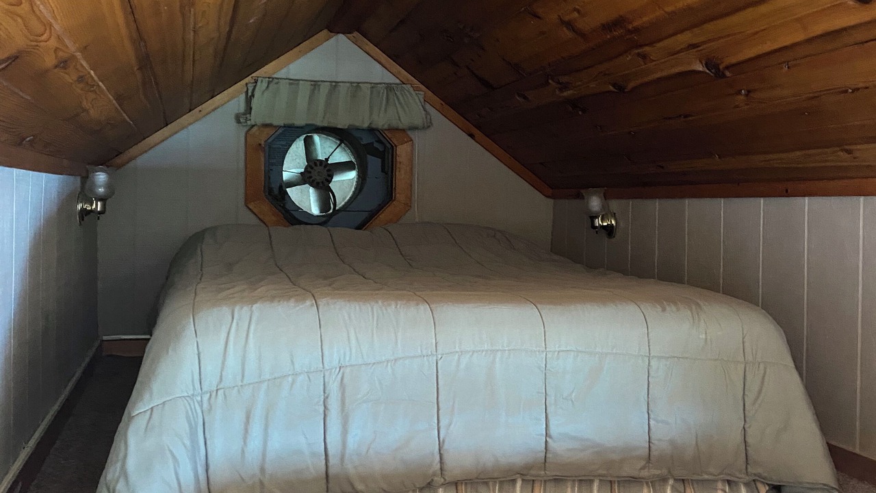 Photo of Bedroom in Town of Torrey