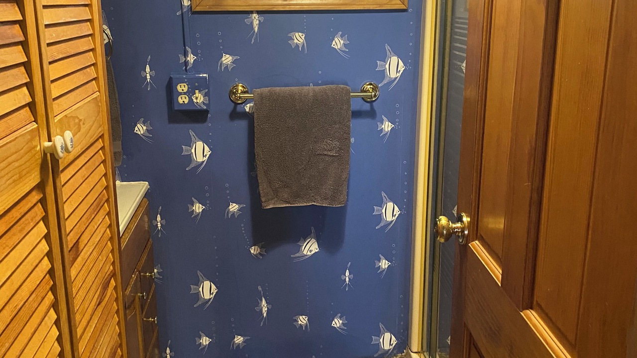 Photo of Bathroom in Town of Torrey