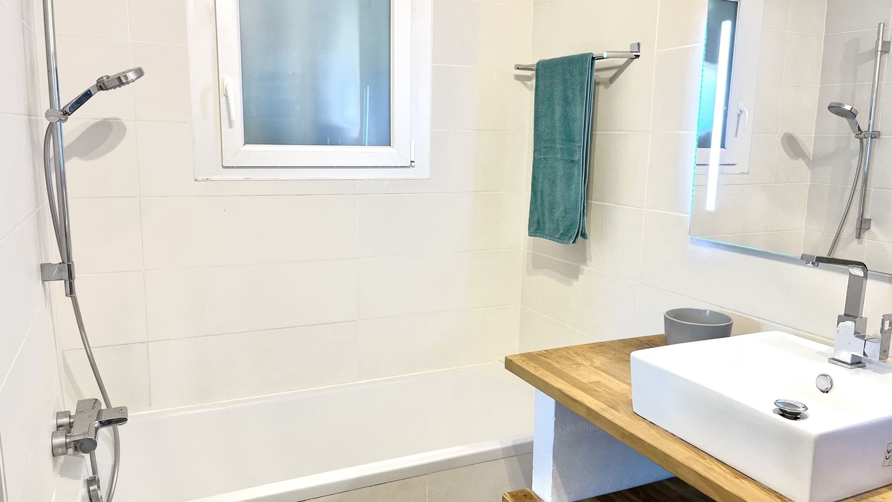 Photo of Bathroom in Perols