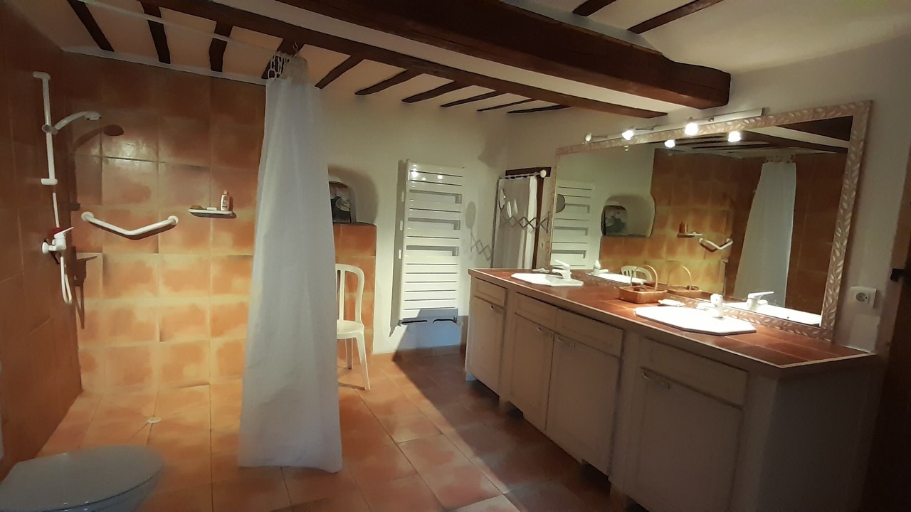 Photo of Bathroom in Monoblet