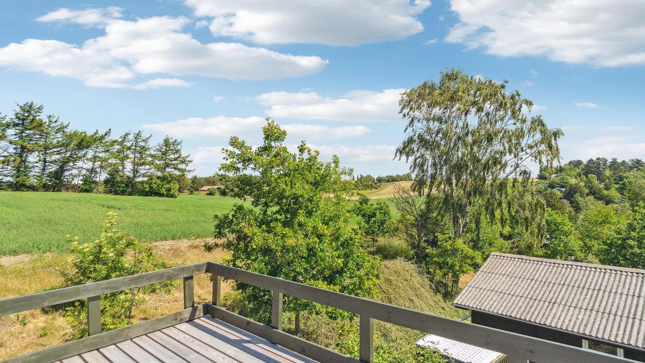 Photo of Others in Knebel