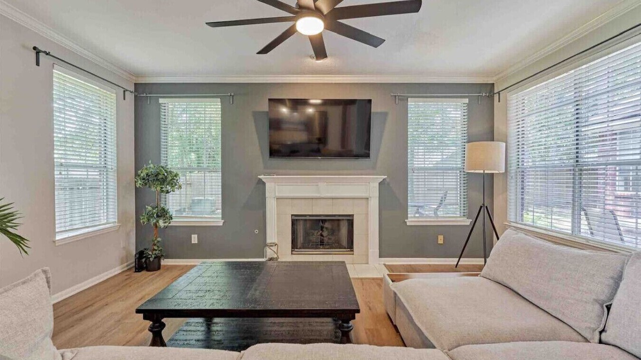 Photo of Bedroom in Alden Bridge