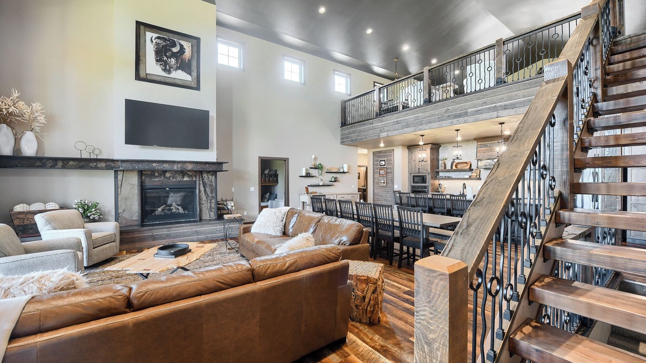 Photo of Livingroom in Lead