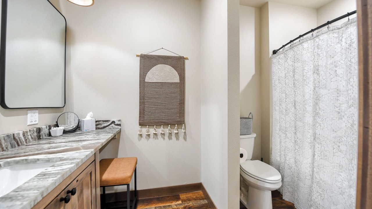 Photo of Bathroom in Lead