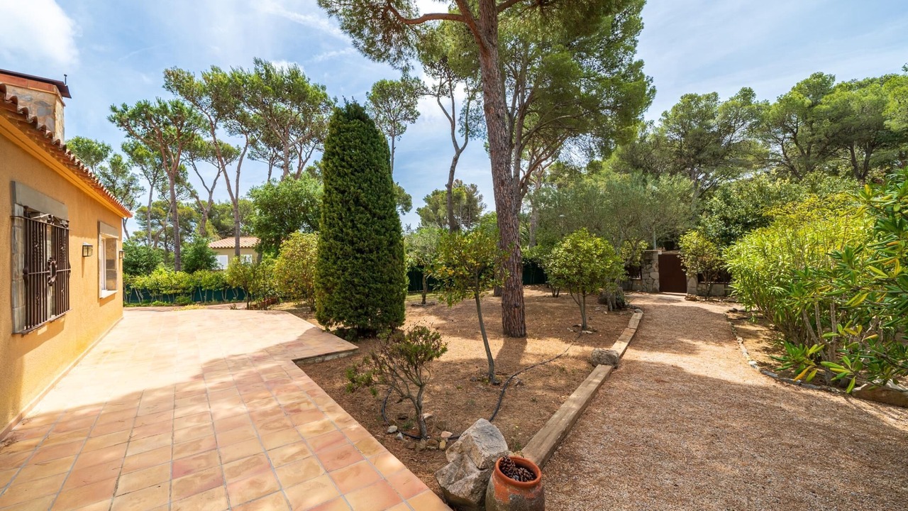 Photo of Outdoor in Tamariu