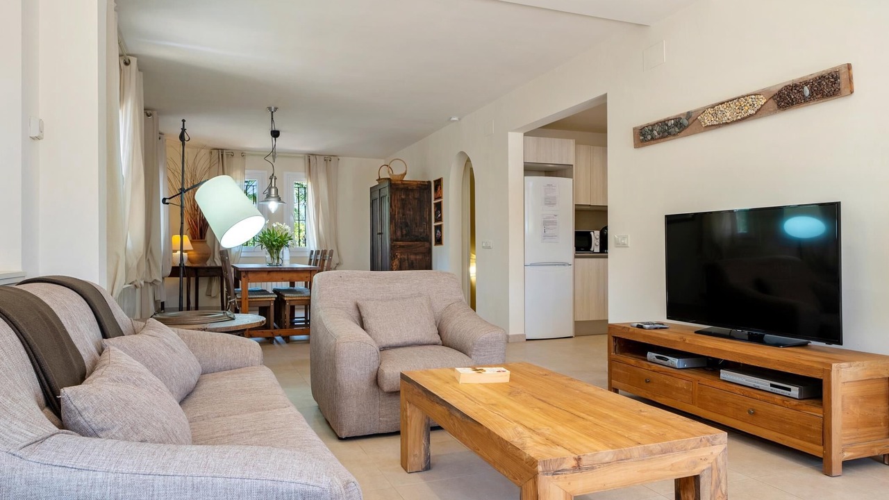Photo of Livingroom in Tamariu