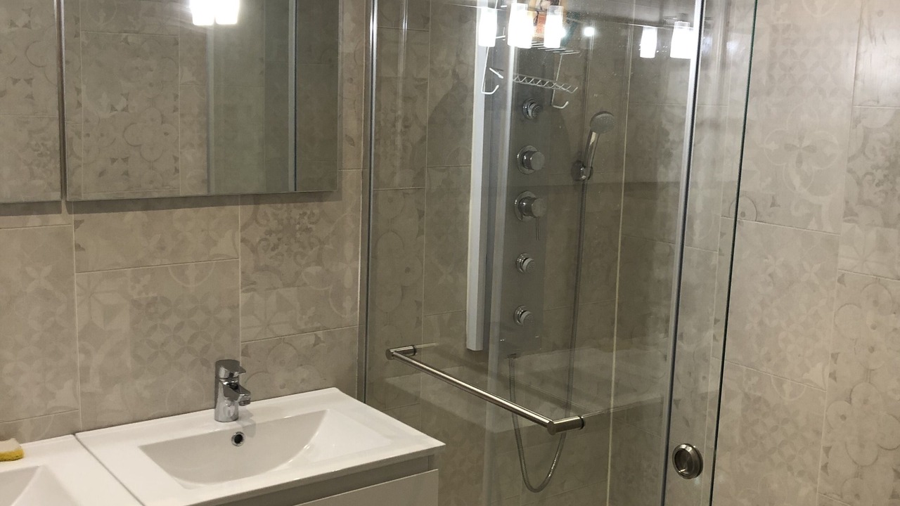 Photo of Bathroom in Lezignan-Corbieres