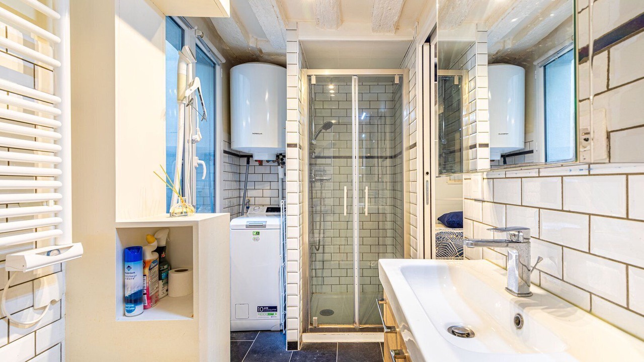 Photo of Bathroom in Odeon
