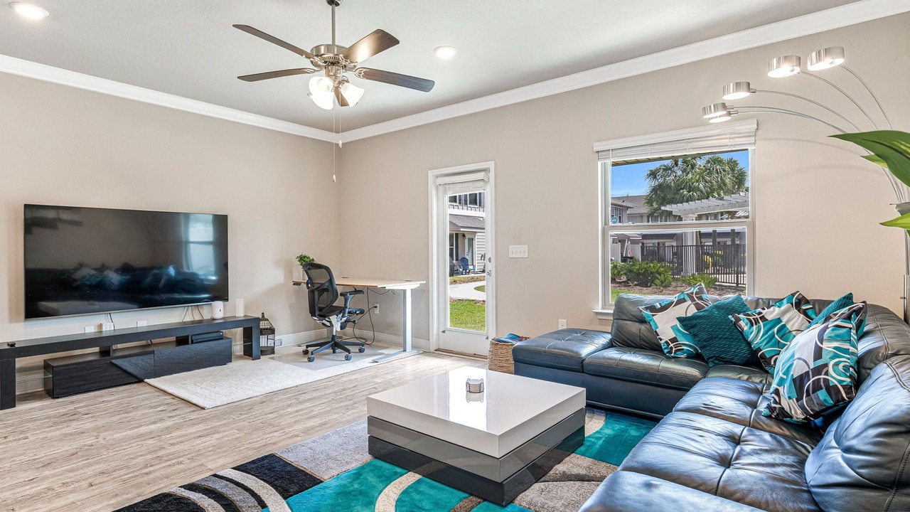Photo of Livingroom in South Pensacola