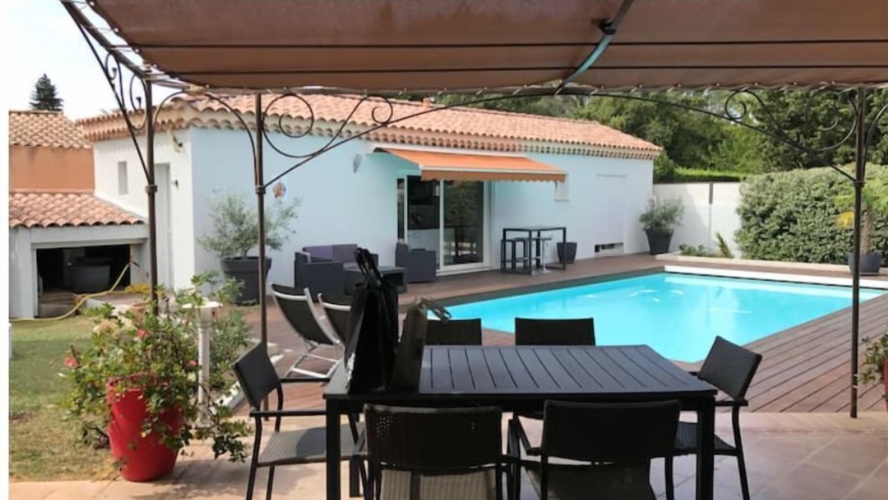 Photo of Outdoor in Vedene