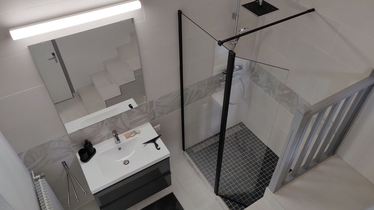 Photo of Bathroom in Carcagny