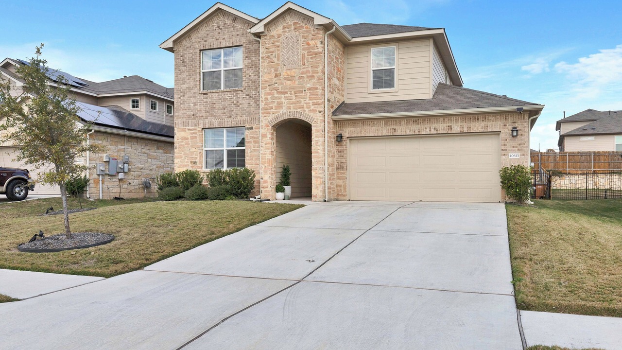 Photo of Outdoor in McNeil