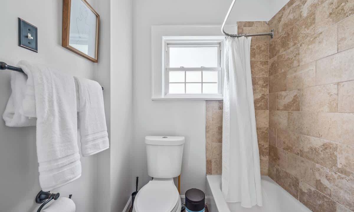 Photo of Bathroom in Irvington