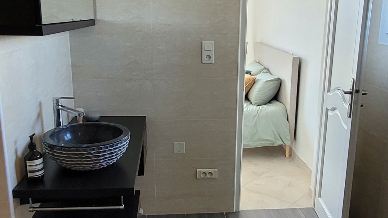 Photo of Bathroom in Beaulieu