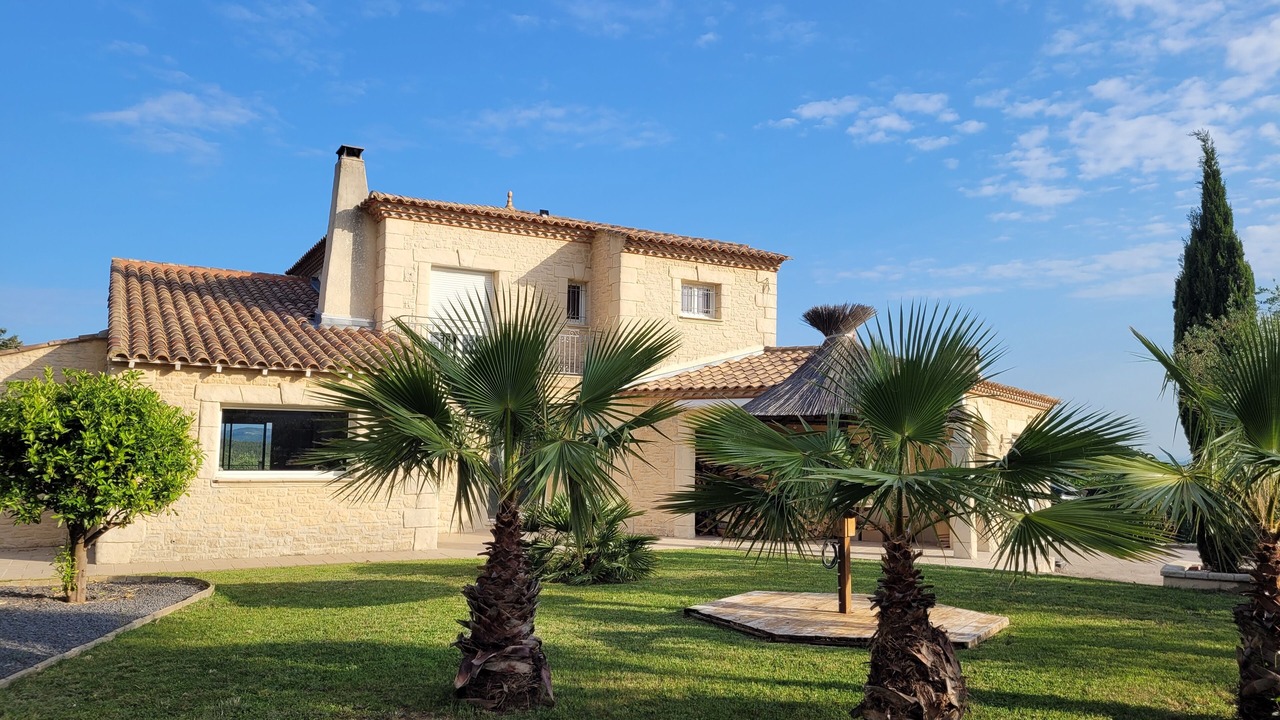 Photo of Outdoor in Beaulieu