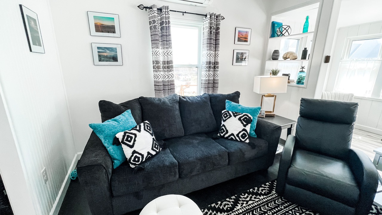 Photo of Livingroom in Niantic