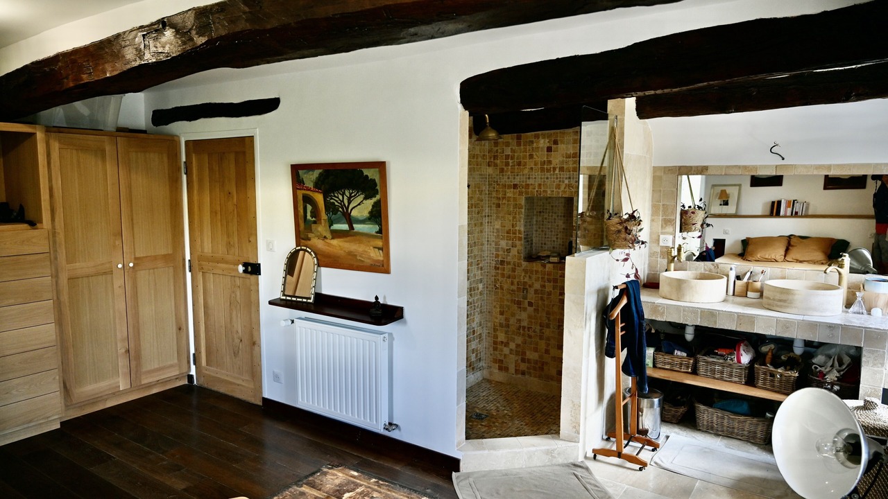 Photo of Others in Ongles