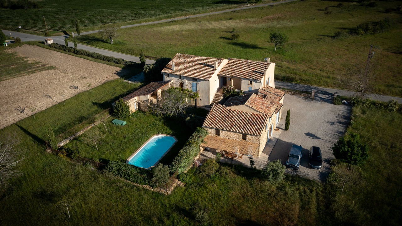 Photo of Outdoor in Ongles