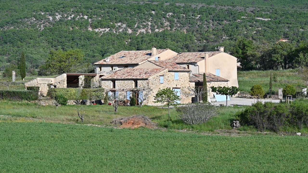 Photo of Outdoor in Ongles