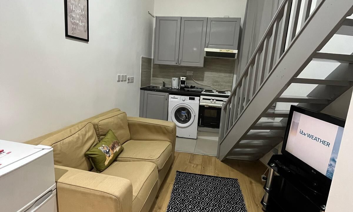 Photo of Bedroom in Queen's Park