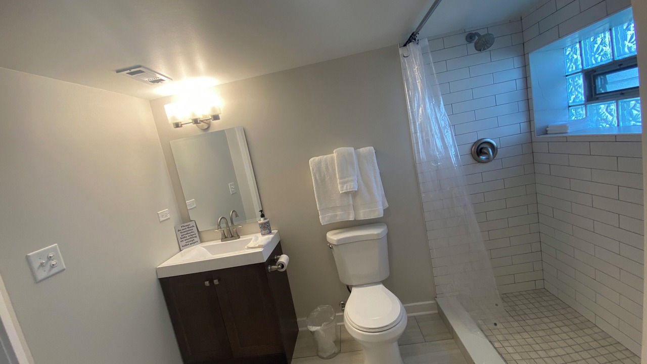 Photo of Bathroom in Berwyn
