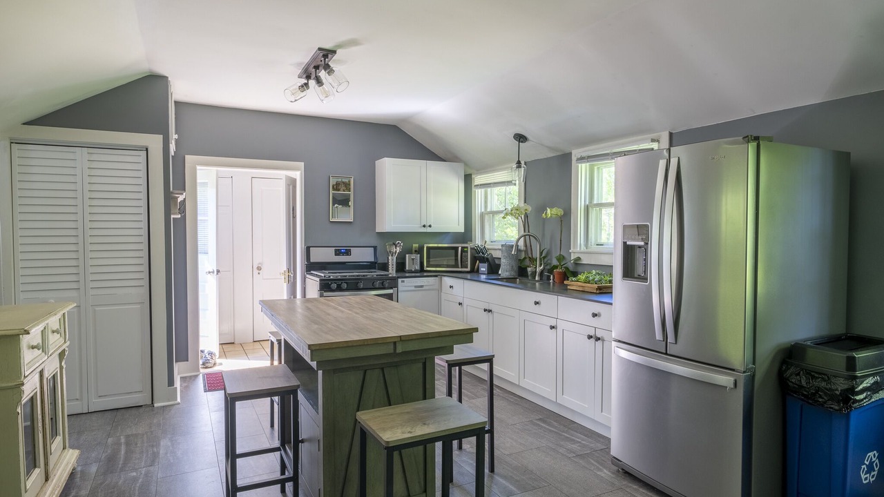 Photo of Kitchen in Little Compton