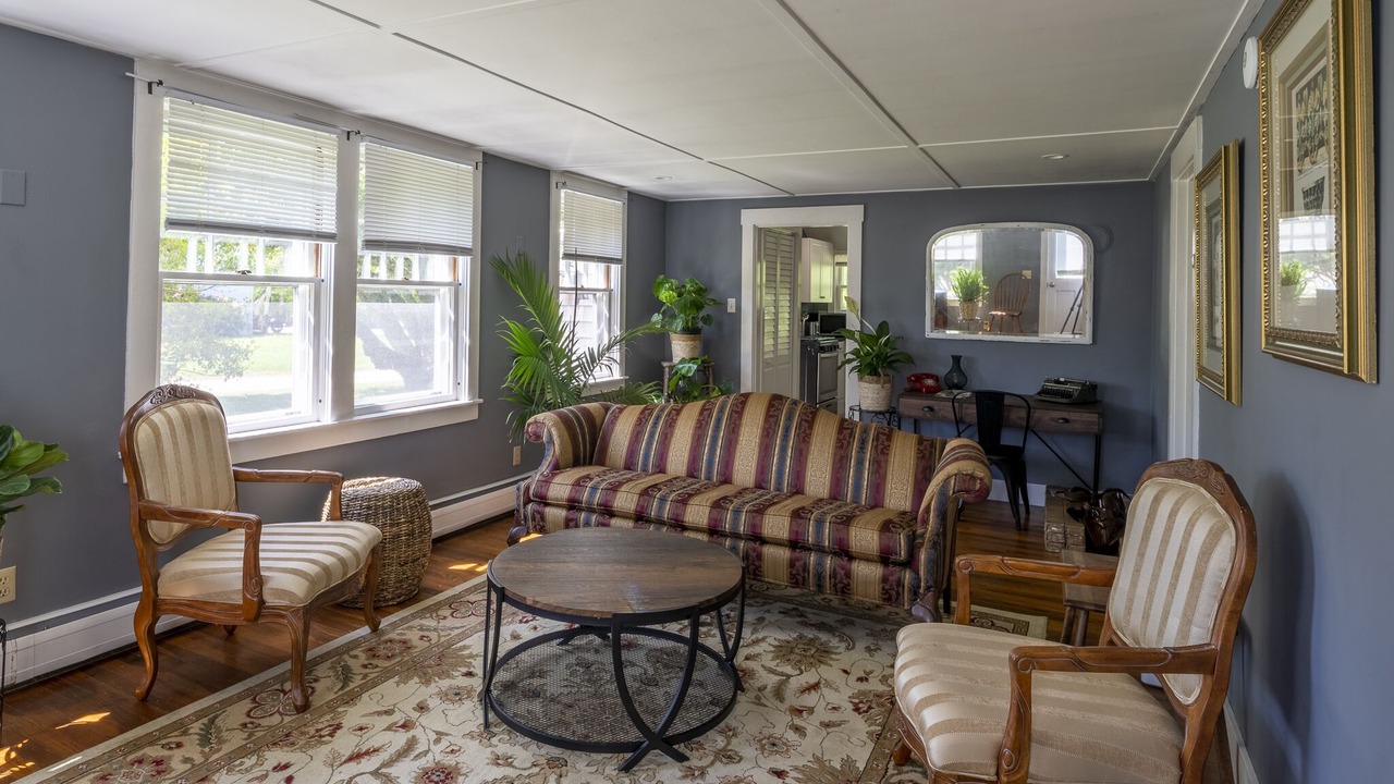 Photo of Livingroom in Little Compton
