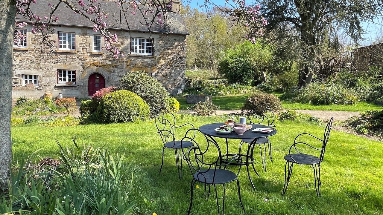 Photo of Outdoor in Saint-Nicolas-du-Pelem