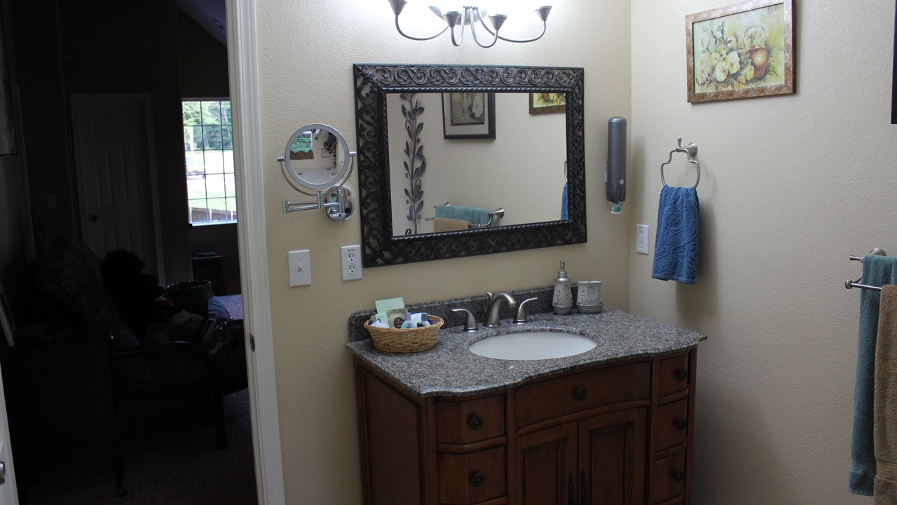 Photo of Bathroom in Ashford