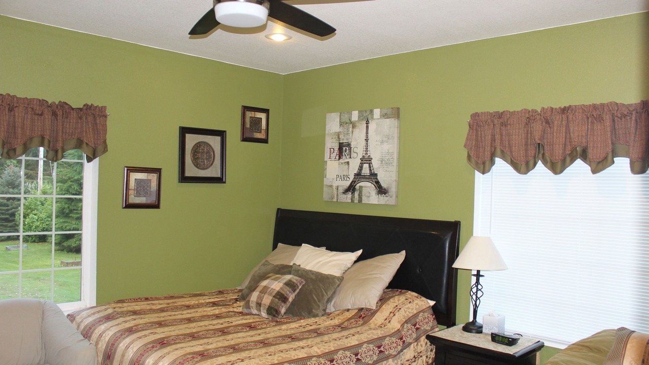 Photo of Bedroom in Ashford