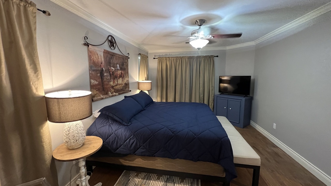 Photo of Bedroom in Burnet